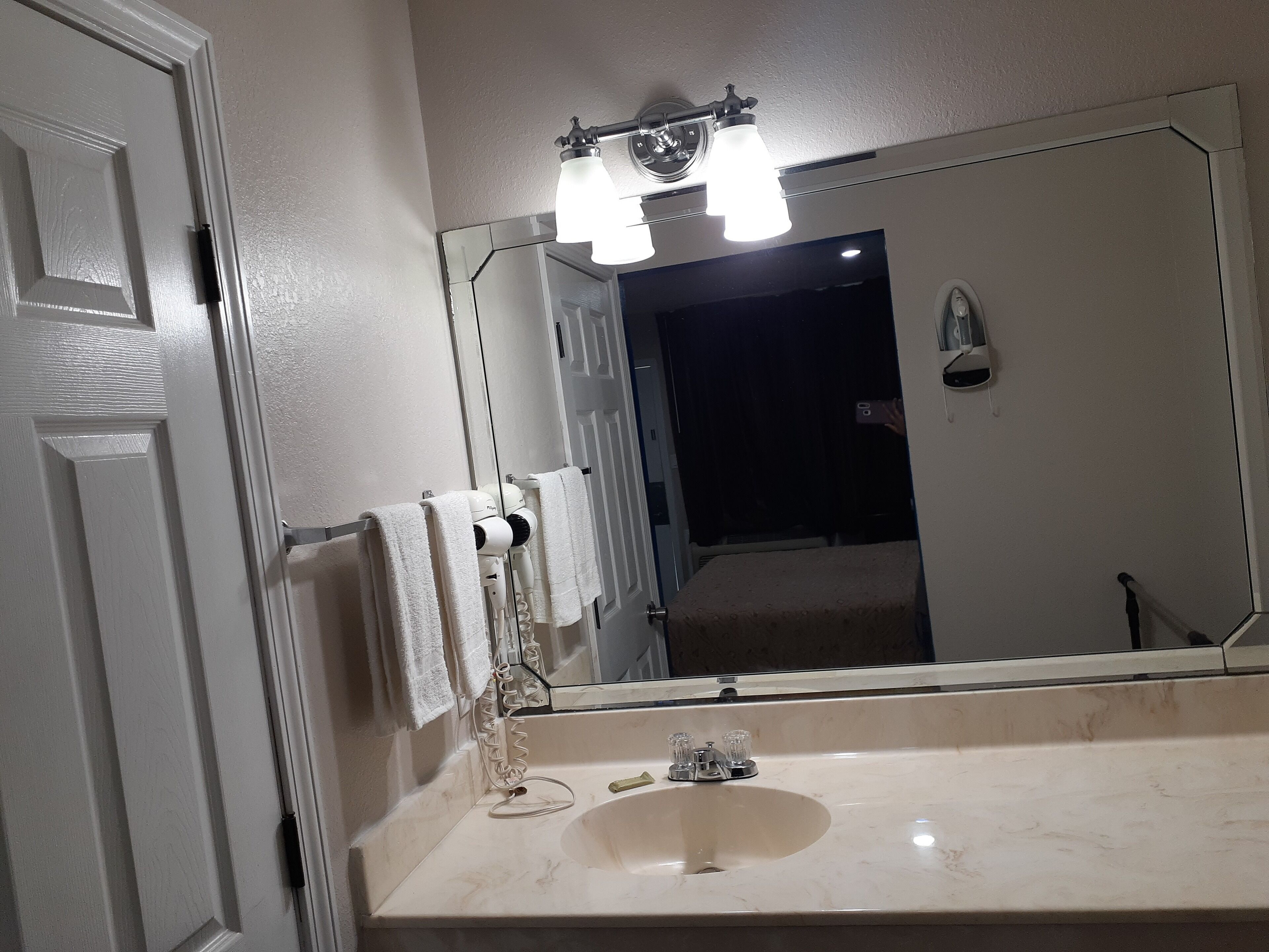 SCENIC RIVER INN MOTEL — photo 12