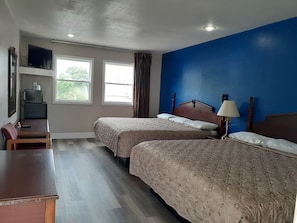 Kamar Double Deluks | Meja kerja, setrika/meja setrika, Wi-Fi gratis, dan seprai linen