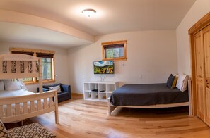 3 habitaciones, tabla de planchar con plancha y wifi gratis