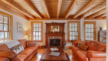 TV connectée, cheminée