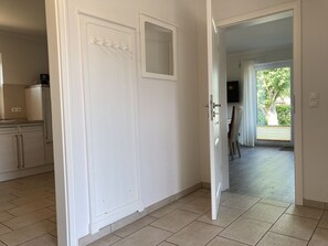 Interior - Kellenhusen - Ferienhaus Ilse - Freistehende Doppelhaushälfte nur ca. 300 m vom Strand Entfernt! (Kellenhusen (Ostsee))