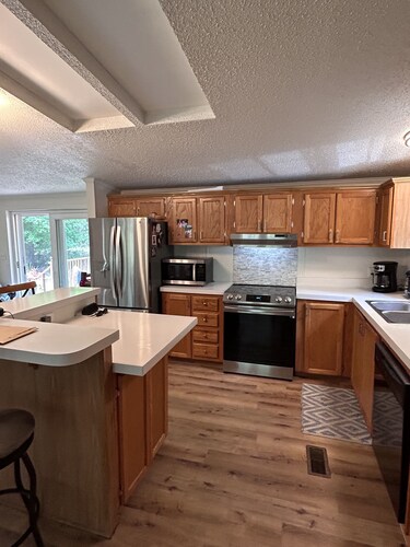 Lake Michigan getaway close to beaches and boat launches