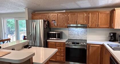 Lake Michigan getaway close to beaches and boat launches