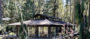 wabisabi inspired teahouse