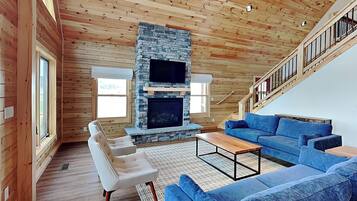 House (5 Bedrooms) | Property amenity