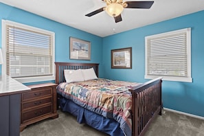 3 bedrooms, free WiFi, bed sheets - Lazy Days M-01A - Three Bedroom House, Sleeps 10 (Osage Beach)