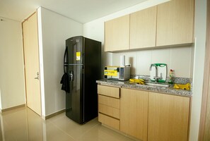Interior - Beach Side Condo for Monthly Stays with Overlooking view Laguna de Cabrero (Cartagena)