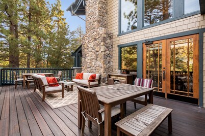 The Grand Idyllwild Lodge