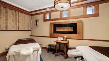 Espace de soins pour les couples, massages des tissus profonds