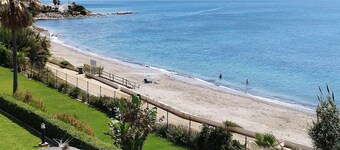 Prime beachfront location with sea views