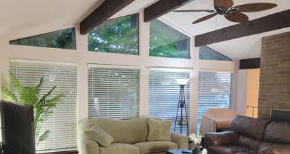 House in Private & Quiet Area