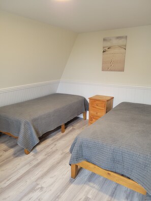 2 habitaciones, wifi gratis y ropa de cama
