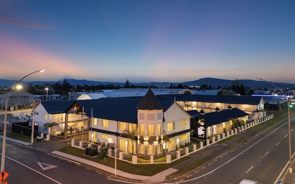 Newina Rotorua