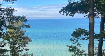 Celestial Pointe Condominium 1 Bedroom 1 Bathroom, Sleeps 4 @ Northern Lights