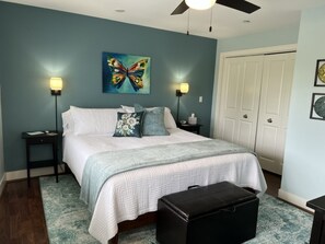 1 bedroom, iron/ironing board, free WiFi, bed sheets - Celestial Pointe Condominium 1 Bedroom 1 Bathroom, Sleeps 4 @ Northern Lights (Douglas)