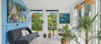 Cozy and large summer house near.