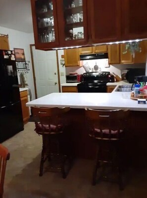 ثلاجة، ميكروويف، فرن