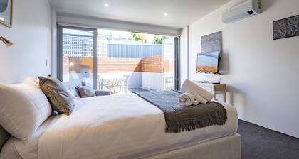 Studio Apartment Sandy Bay