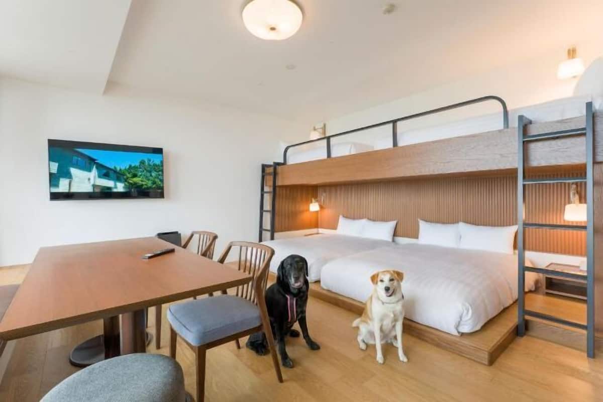 1 bedroom, in-room safe, free WiFi, bed sheets