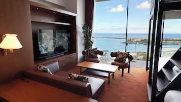 Svit Standard (92,No-pets allowed/1off-site parking) | Vardagsrum