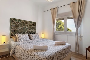 2 bedrooms, free WiFi, bed sheets