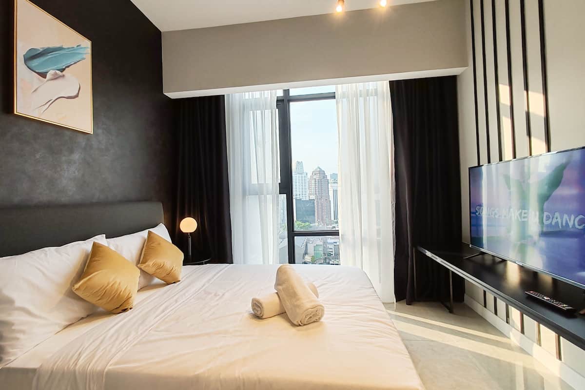 2 camere, con stile personalizzato, con arredamento individuale