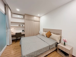 1 bedroom, premium bedding, soundproofing, free WiFi