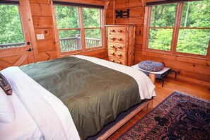 3 Schlafzimmer, Schreibtisch, kostenloses WLAN, Bettwäsche