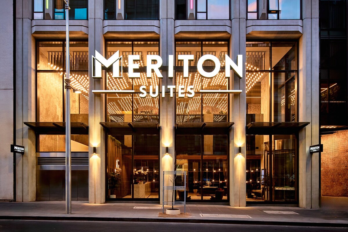 Meriton Suites Melbourne