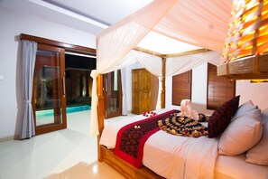 1 bedroom, premium bedding, memory-foam beds, in-room safe - Ubud Suarga Private Pool Villa (Ubud)