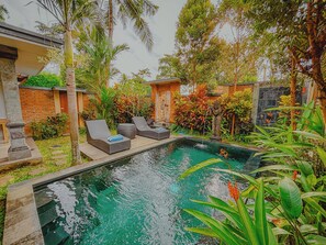 Honeymoon Villa | Terrace/patio - Ubud Suarga Private Pool Villa (Ubud)