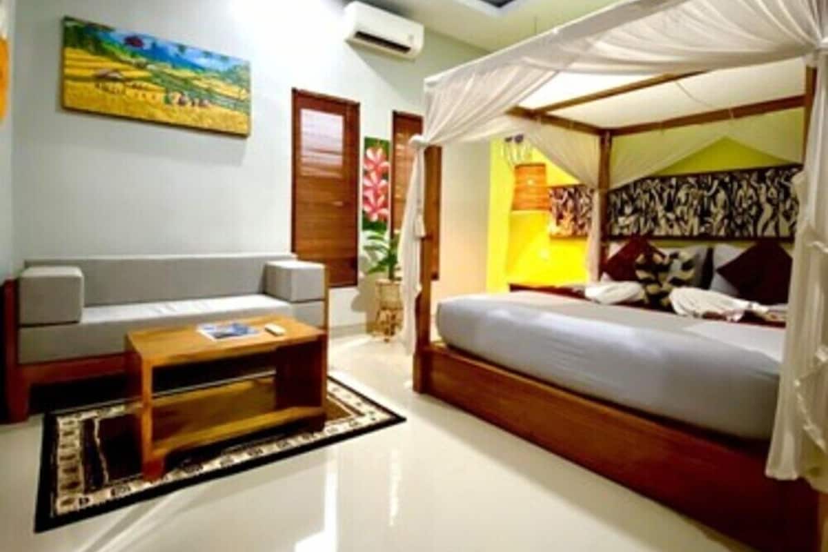 1 bedroom, premium bedding, memory foam beds, in-room safe