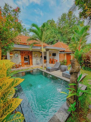Front of property - Ubud Suarga Private Pool Villa (Ubud)