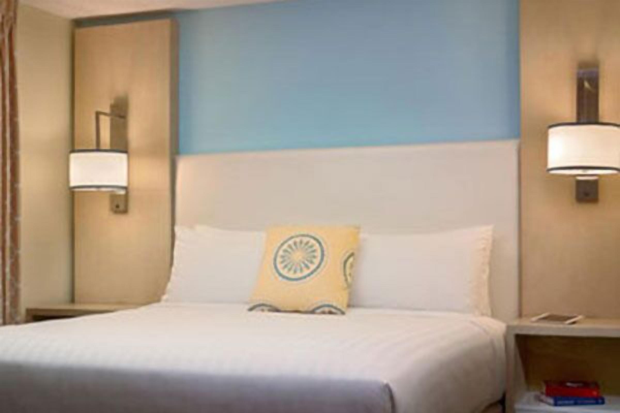 Vintage Atlanta Getaway! Pets Allowed, Free Breakfast, Fully-equipped Kitchen!