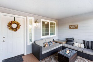 3 bedrooms - Vista Del Mare Beach House (Ocean Shores)