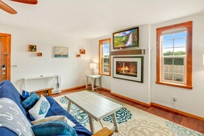 House | 2 bedrooms - Cobblestone Cottage in Ocean Shores (Ocean Shores)
