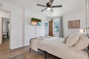 Unclassified image, 5 of 43, button