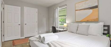 3 chambres, fer et planche Ă repasser, Wi-Fi, draps fournis