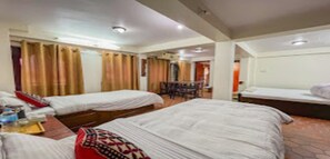 双人房 | 免费 WiFi、床单