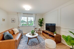 TV, DVD player, books - Walk to Shops & Dining: Glen Cove Apt w/ Yard! (Glen Cove)