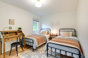 2 sovrum, strykjärn/strykbräda, resesäng och internet