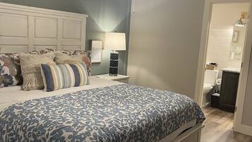 2 Schlafzimmer, BĂŒgeleisen/BĂŒgelbrett, WLAN, BettwĂ€sche