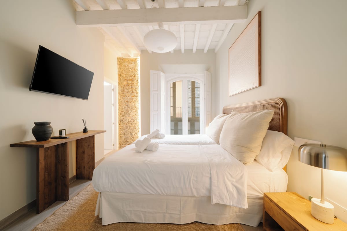 Habitación superior | Wifi gratis y ropa de cama