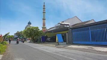 Bagian depan properti