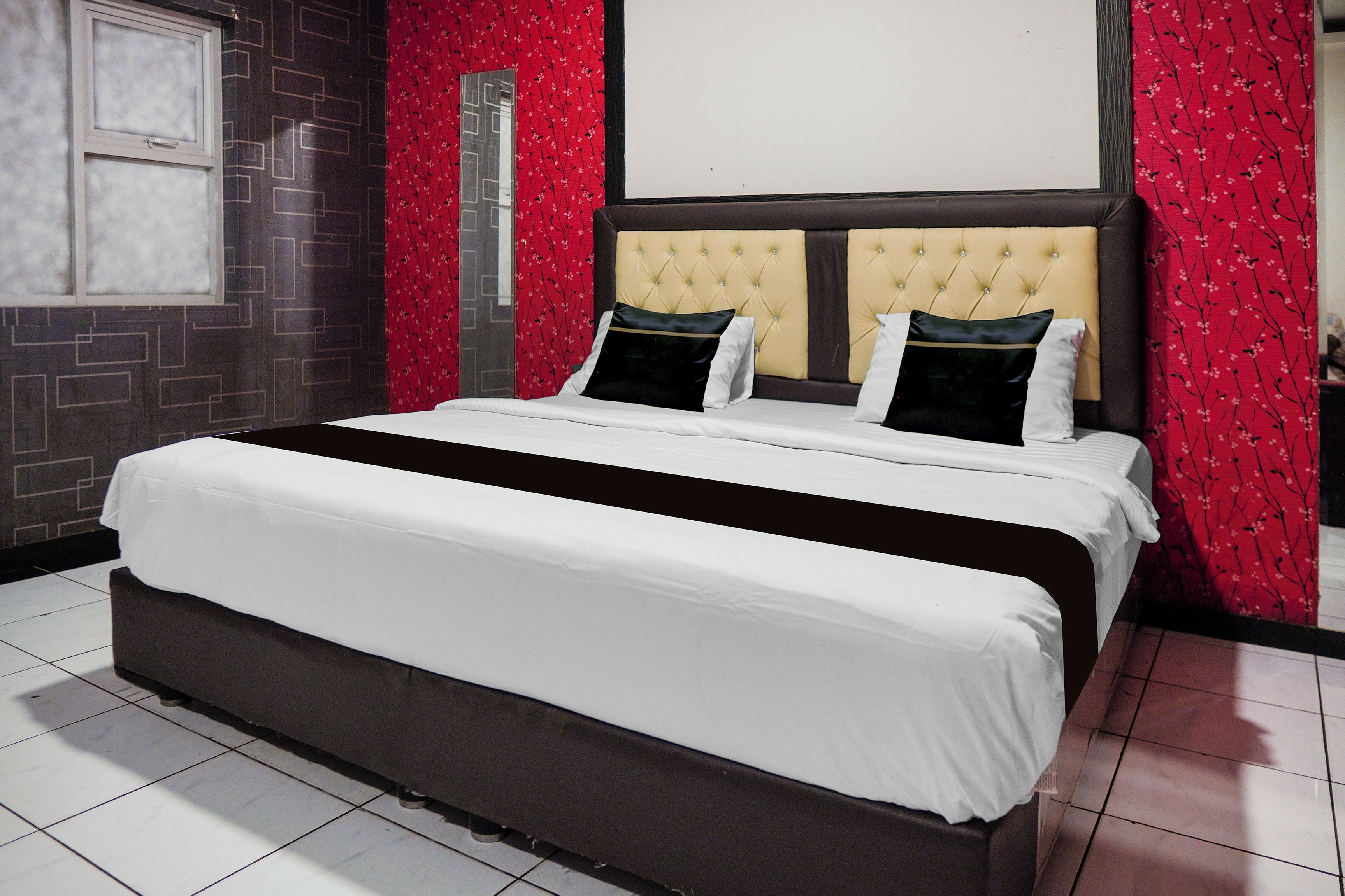 Foto - Super OYO 4010 Zaara Guest House Syariah
