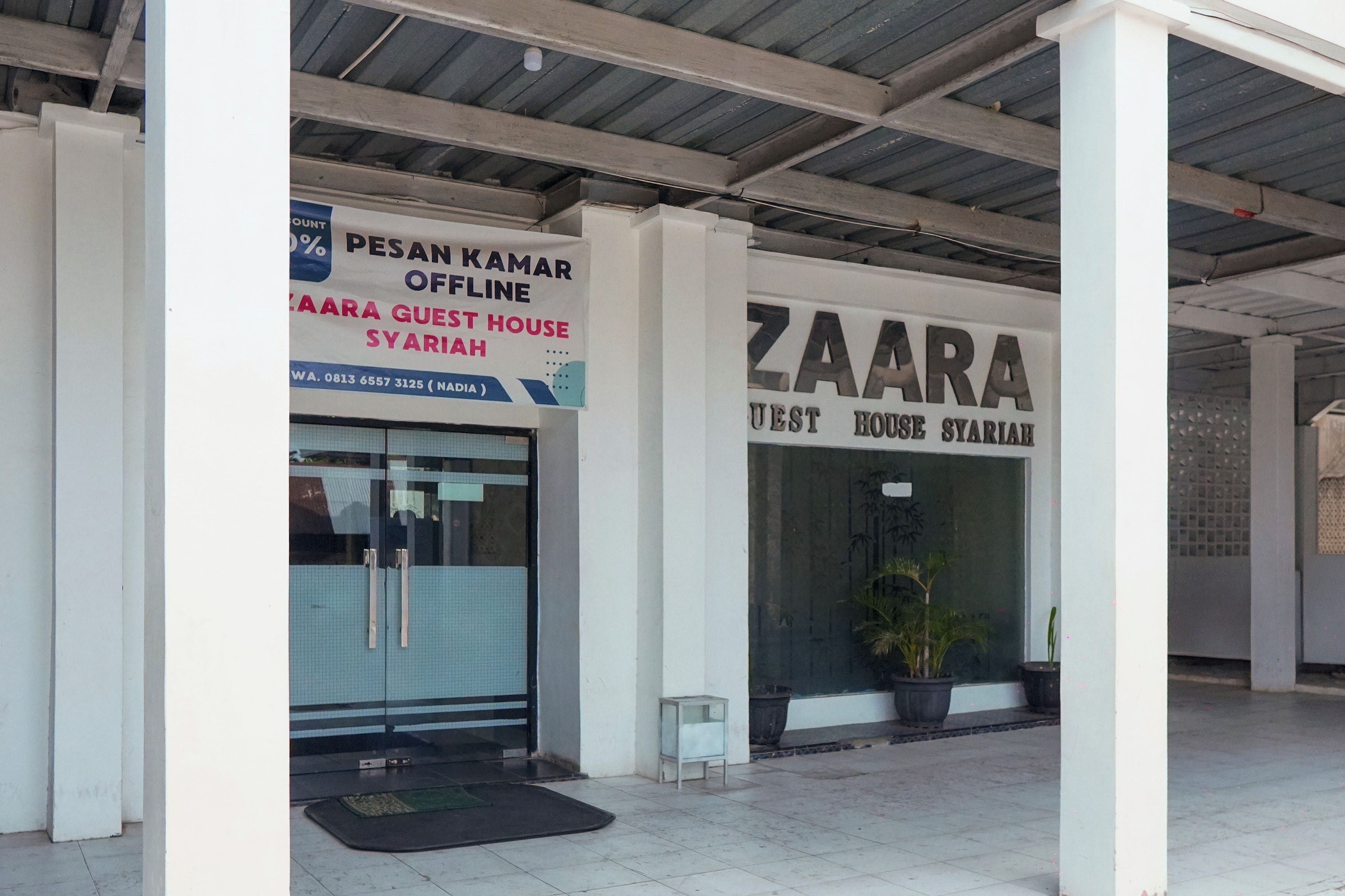 Foto - Super OYO 4010 Zaara Guest House Syariah
