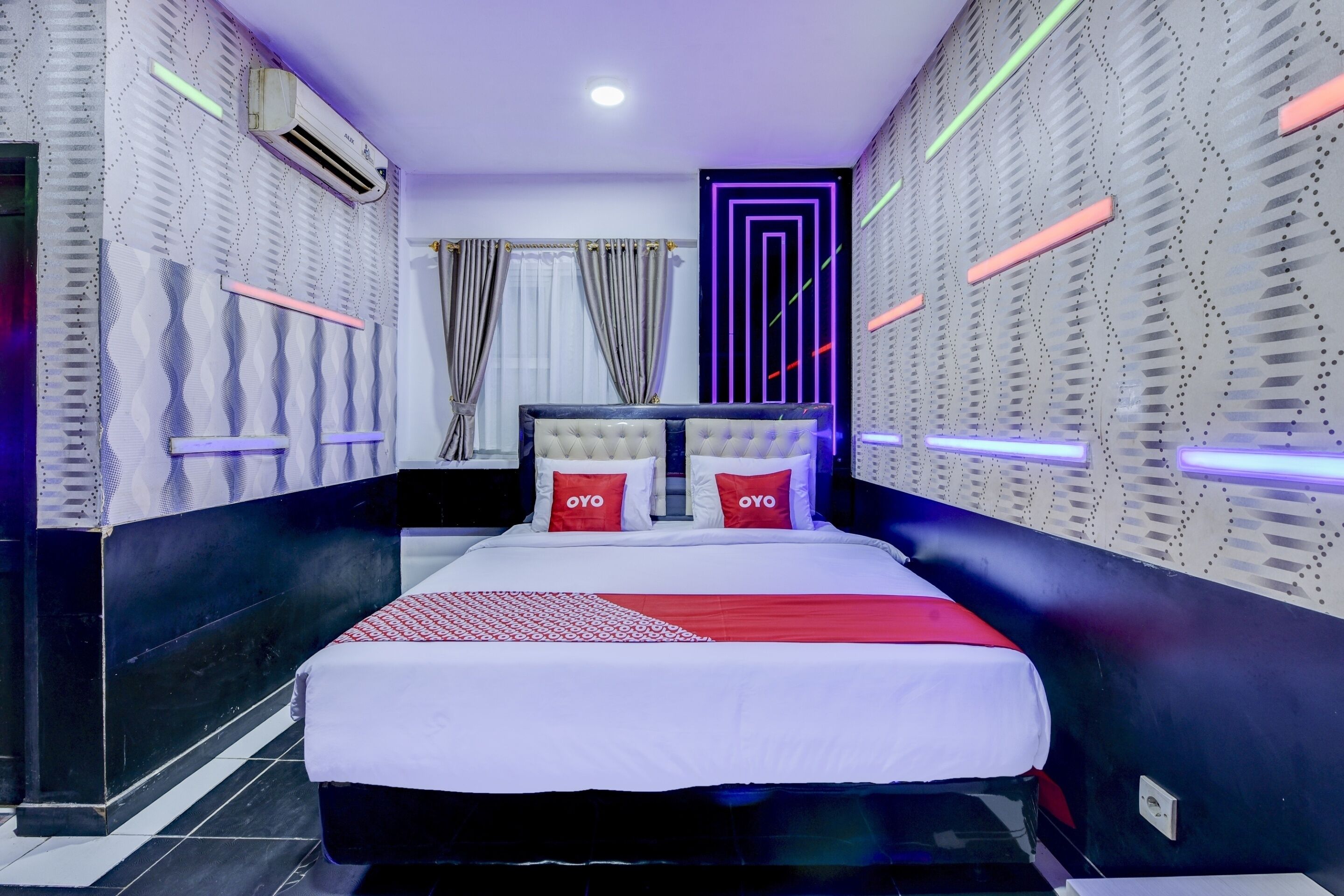 Foto - Super OYO 4010 Zaara Guest House Syariah