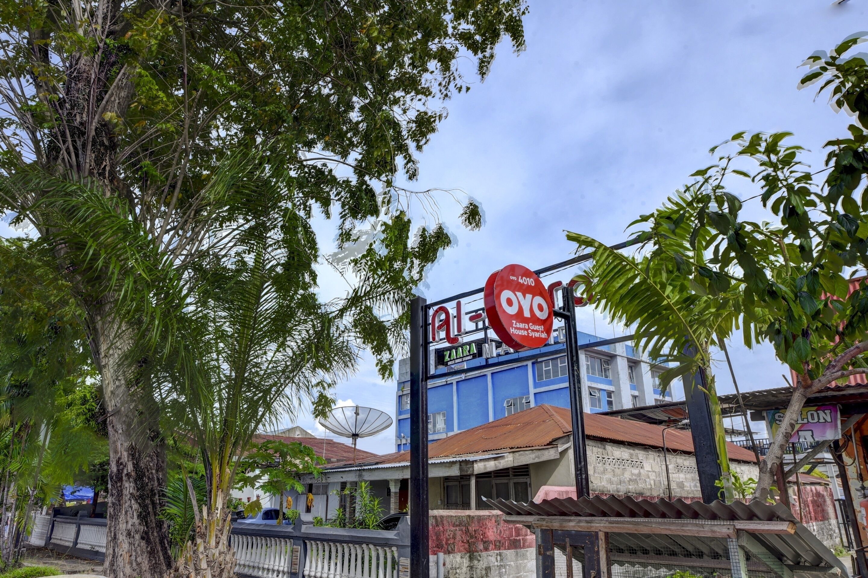 Foto - Super OYO 4010 Zaara Guest House Syariah