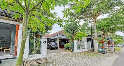 SPOT ON 91372 Wisma Bulin