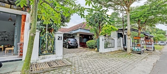 SPOT ON 91372 Wisma Bulin